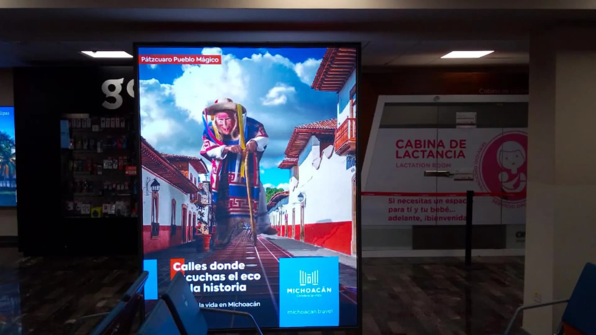 Publicidad en aeropuerto michoacan