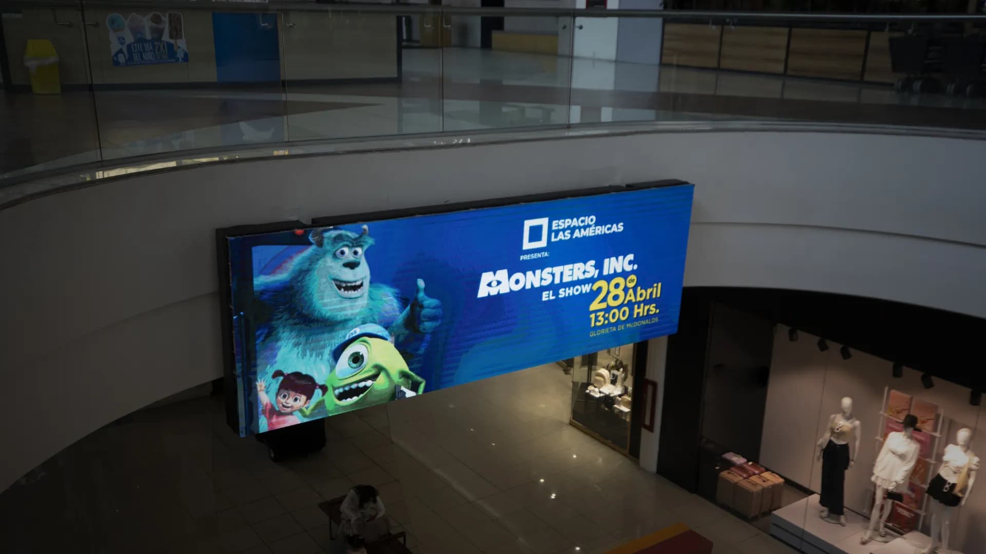 Publicidad en centro comercial mexico