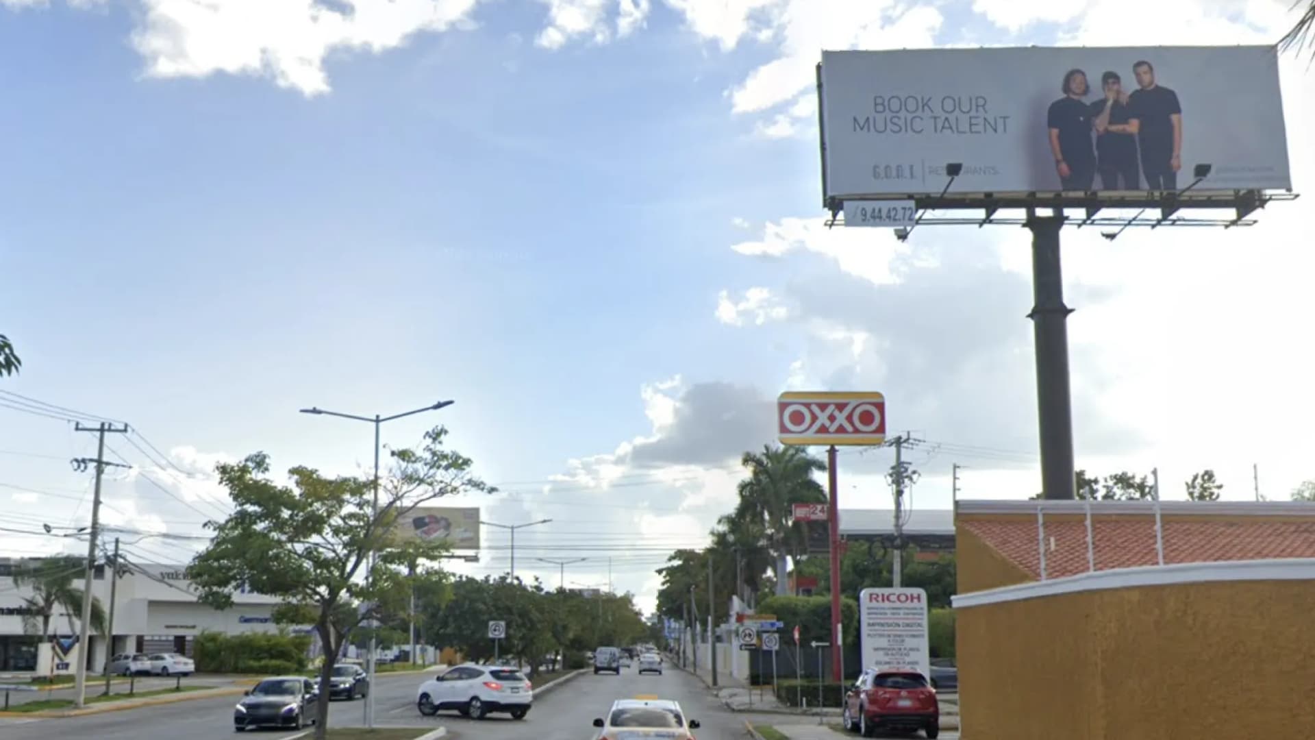 Anuncio espectacular en Merida