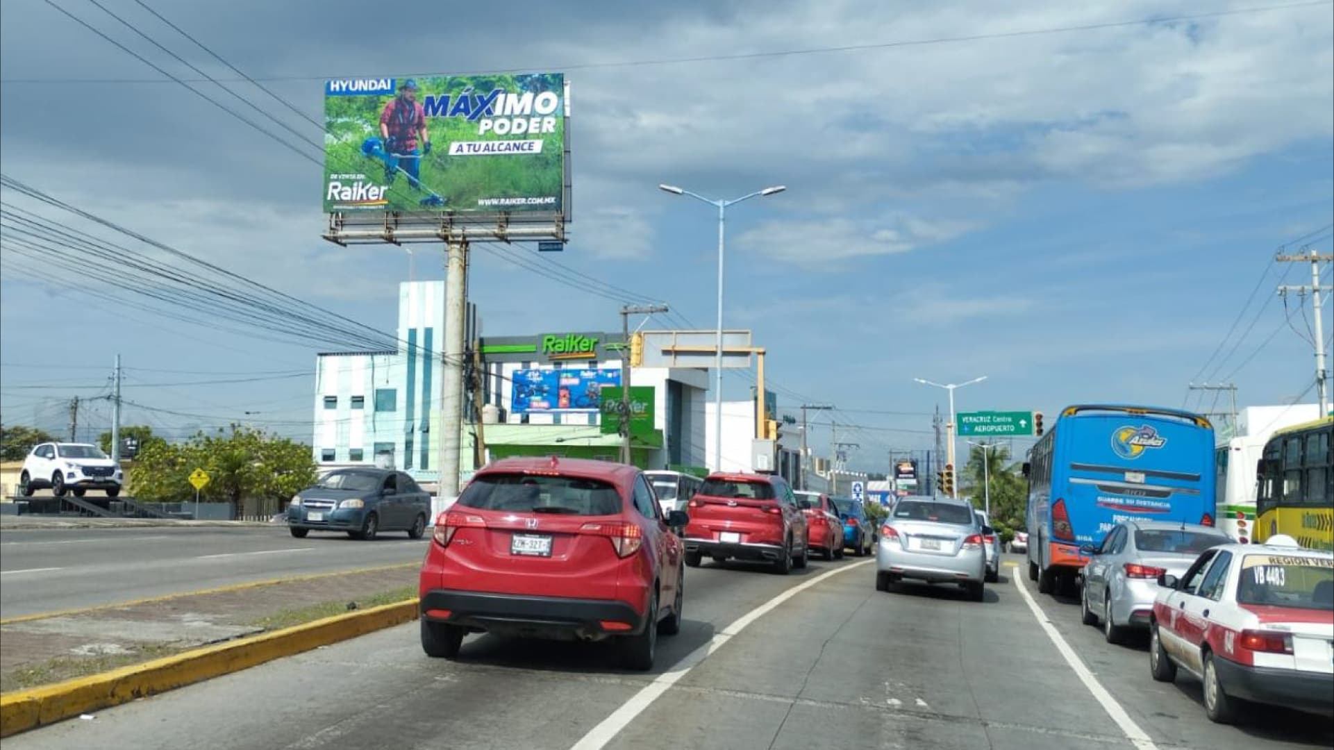Anuncio espectacular en Veracruz