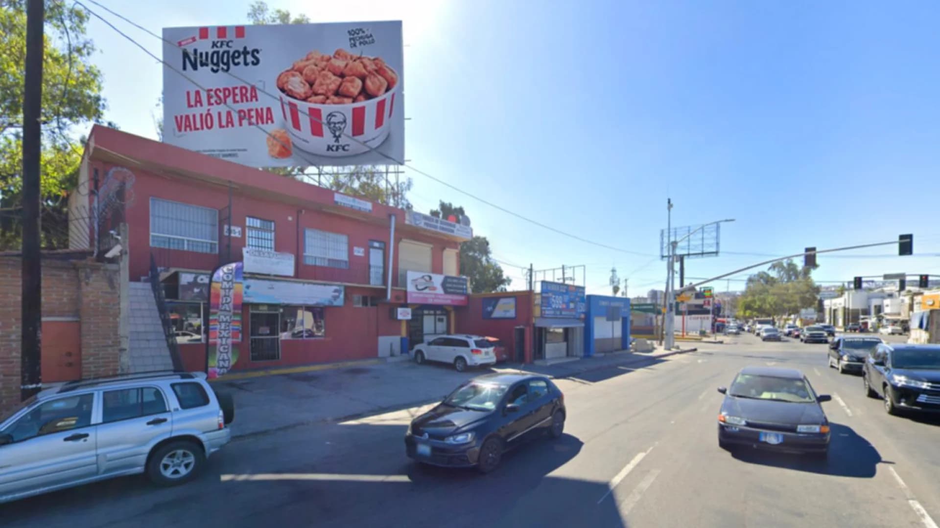 Anuncio espectacular en Tijuana