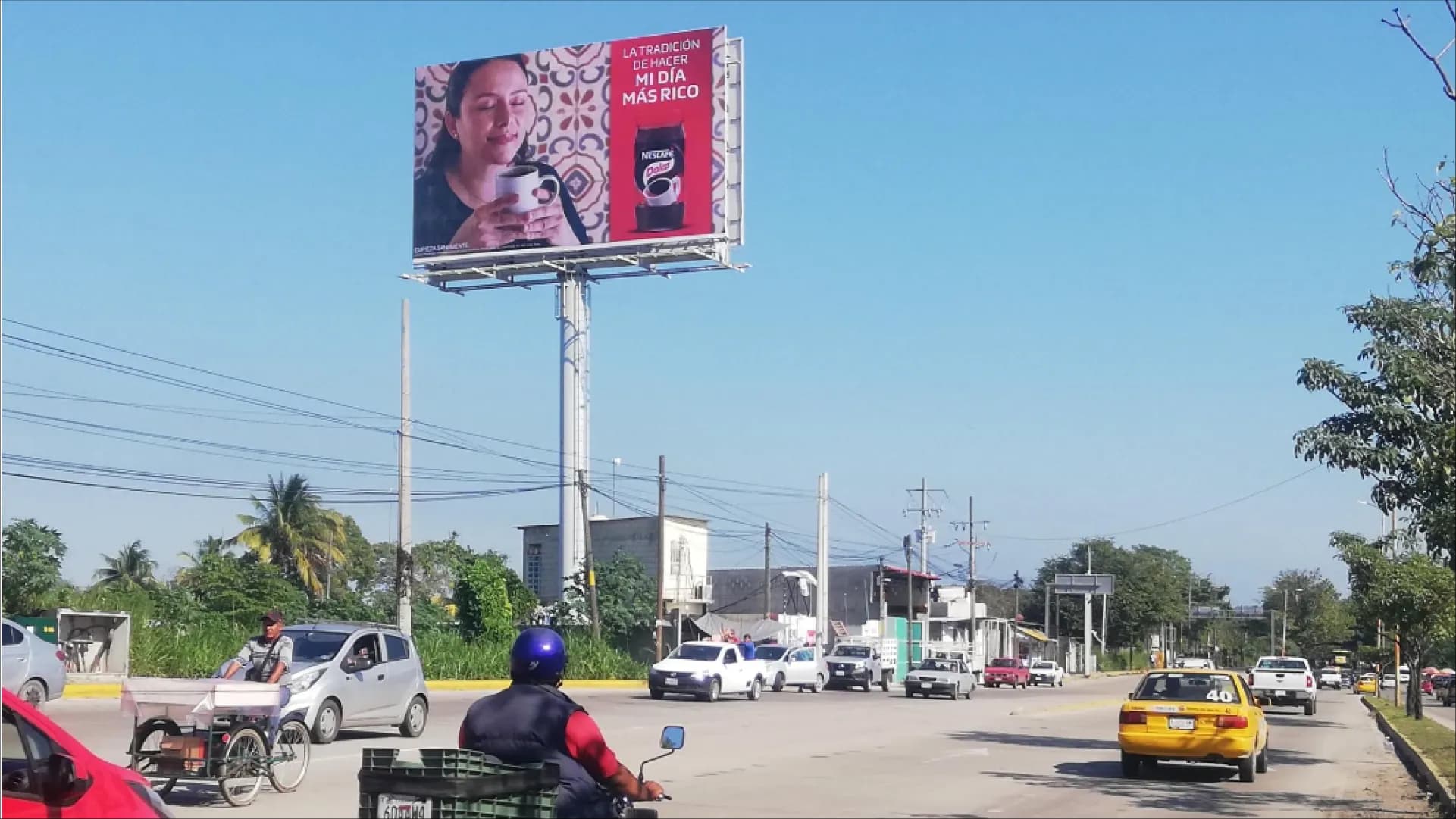 Anuncio espectacular en Villahermosa