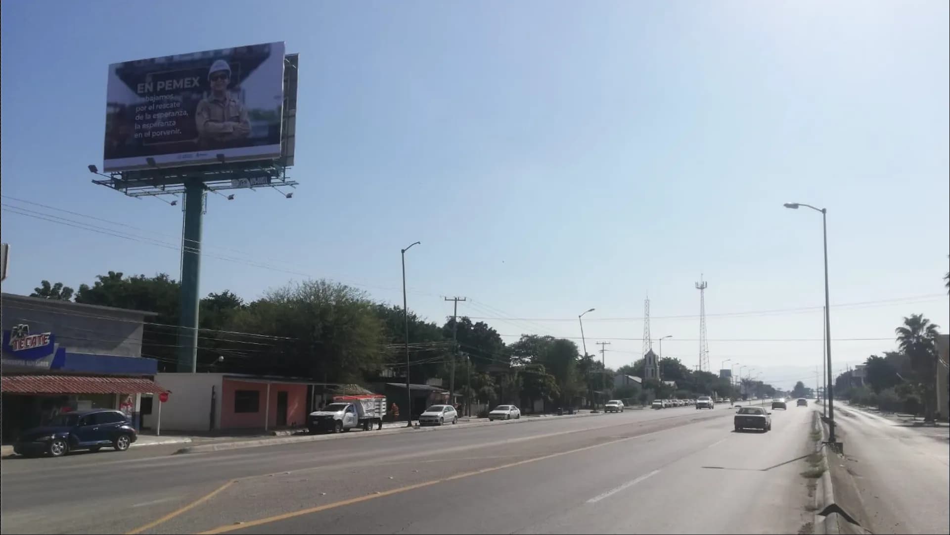 Anuncio espectacular en Ciudad Victoria