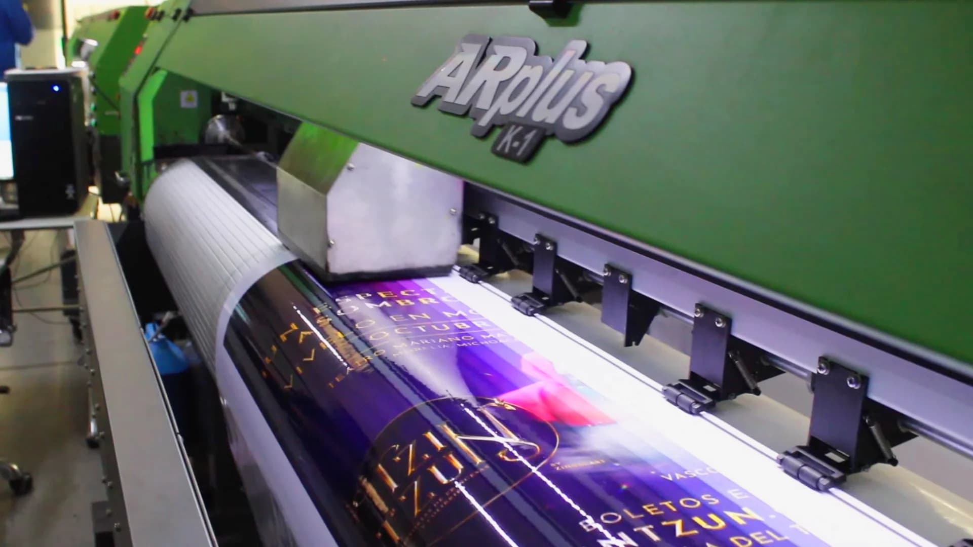 Carousel item
