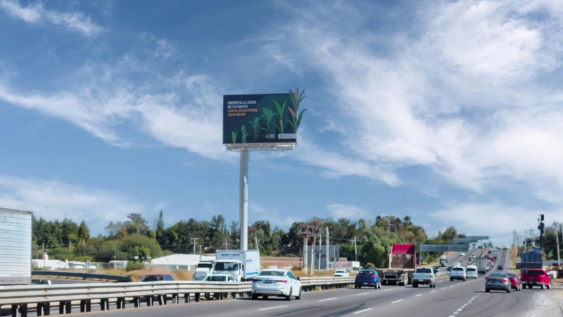 espectaculares en carretera