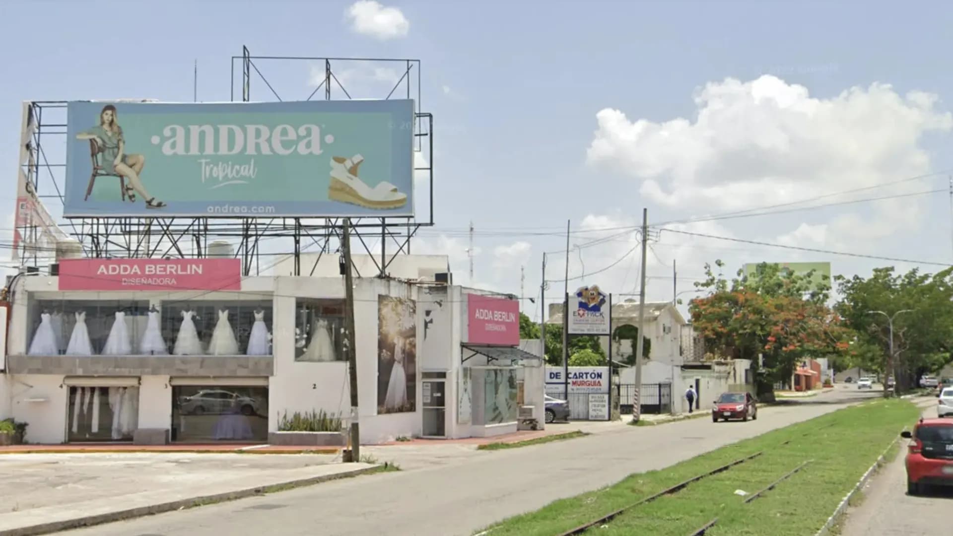 Anuncio espectacular en Merida