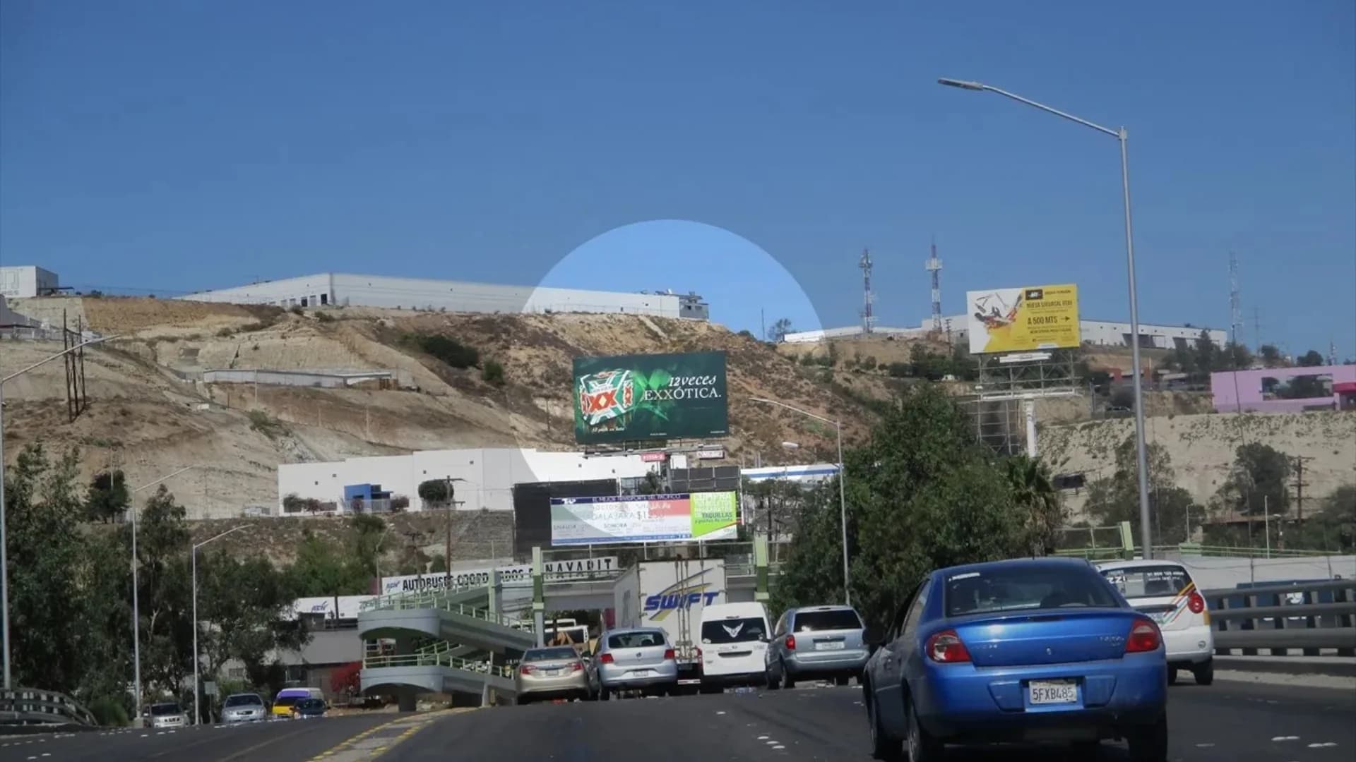 Anuncio espectacular en Tijuana