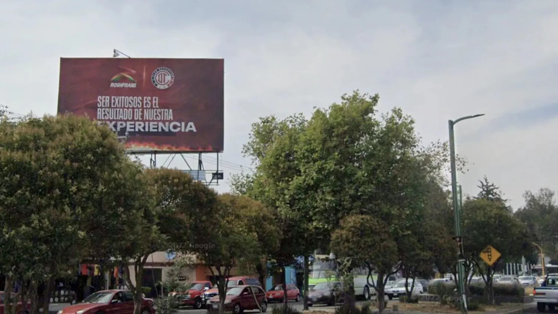 Anuncio espectacular en Toluca