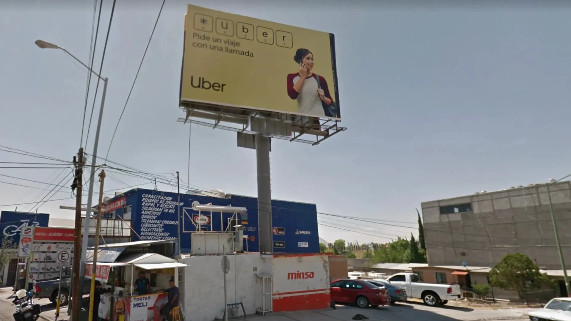 Anuncio espectacular en Chihuahua