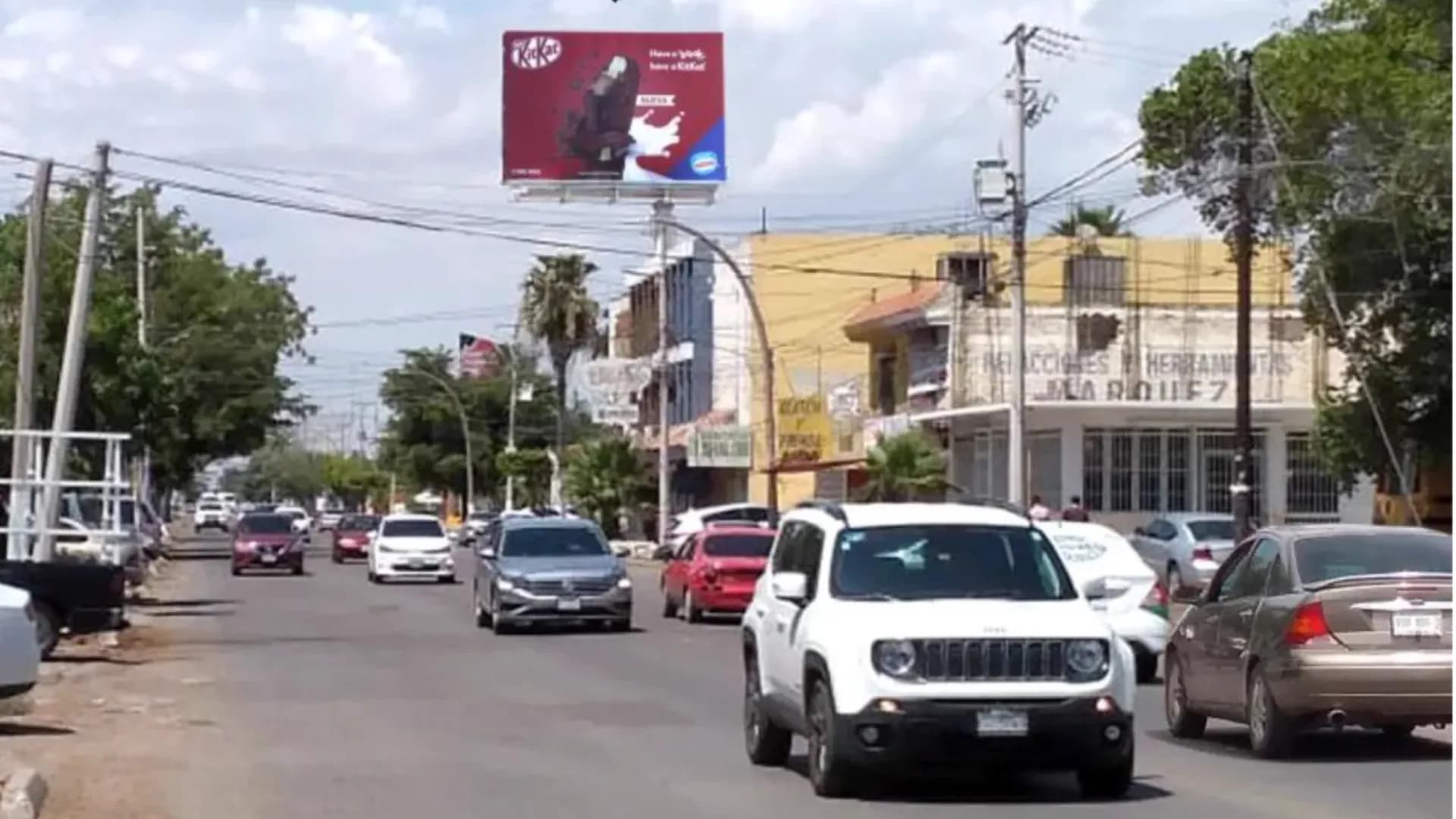 anuncios espectaculares en los mochis