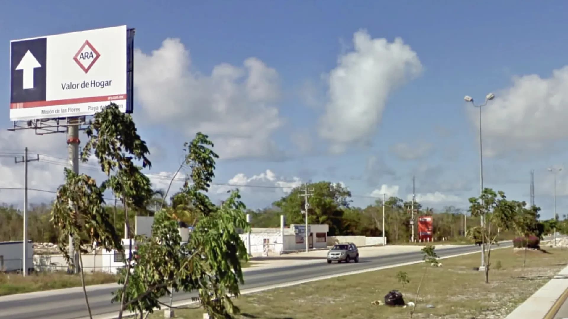 espectacular publicitario en playa del carmen