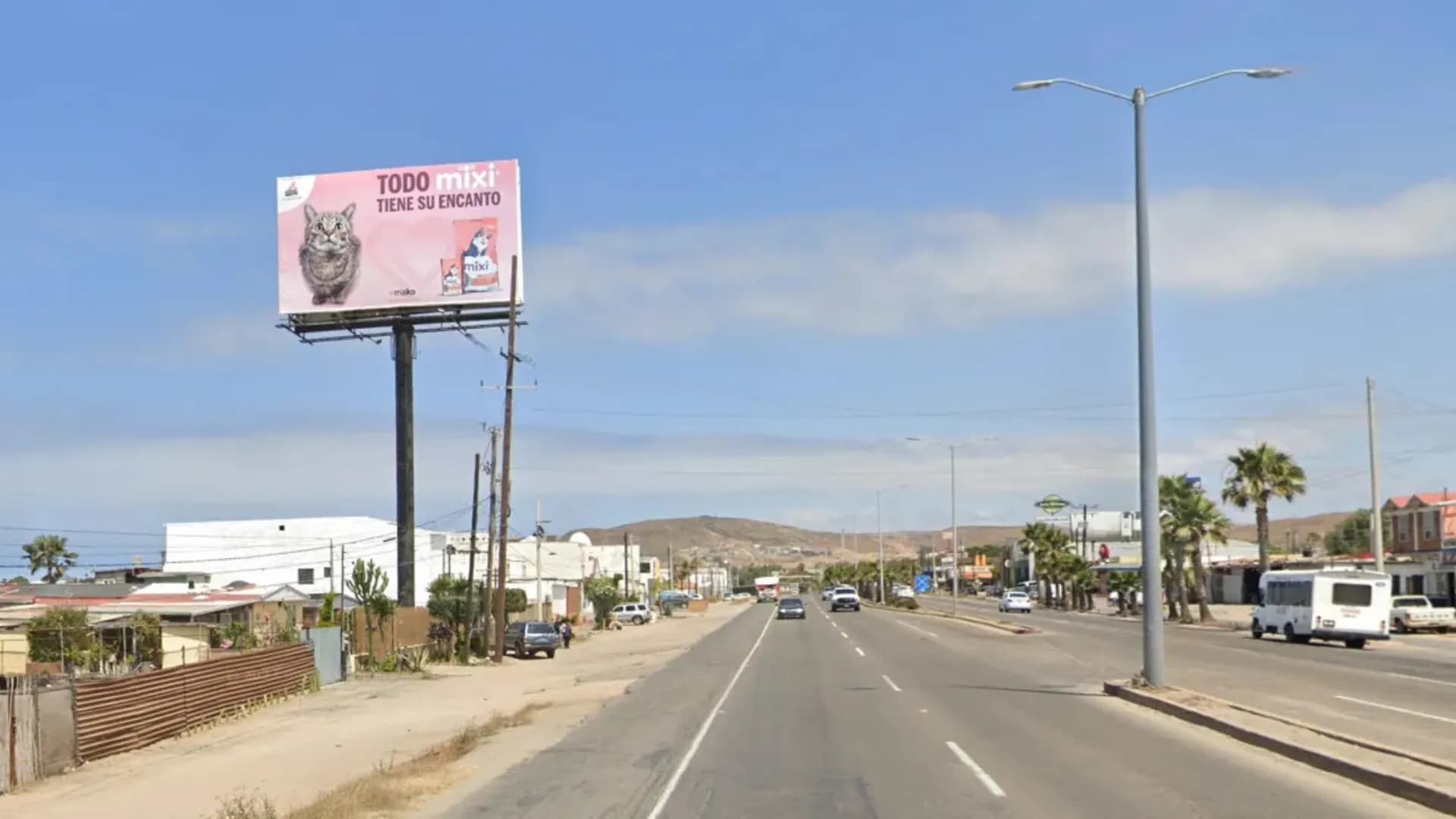 Anuncio espectacular en Ensenada