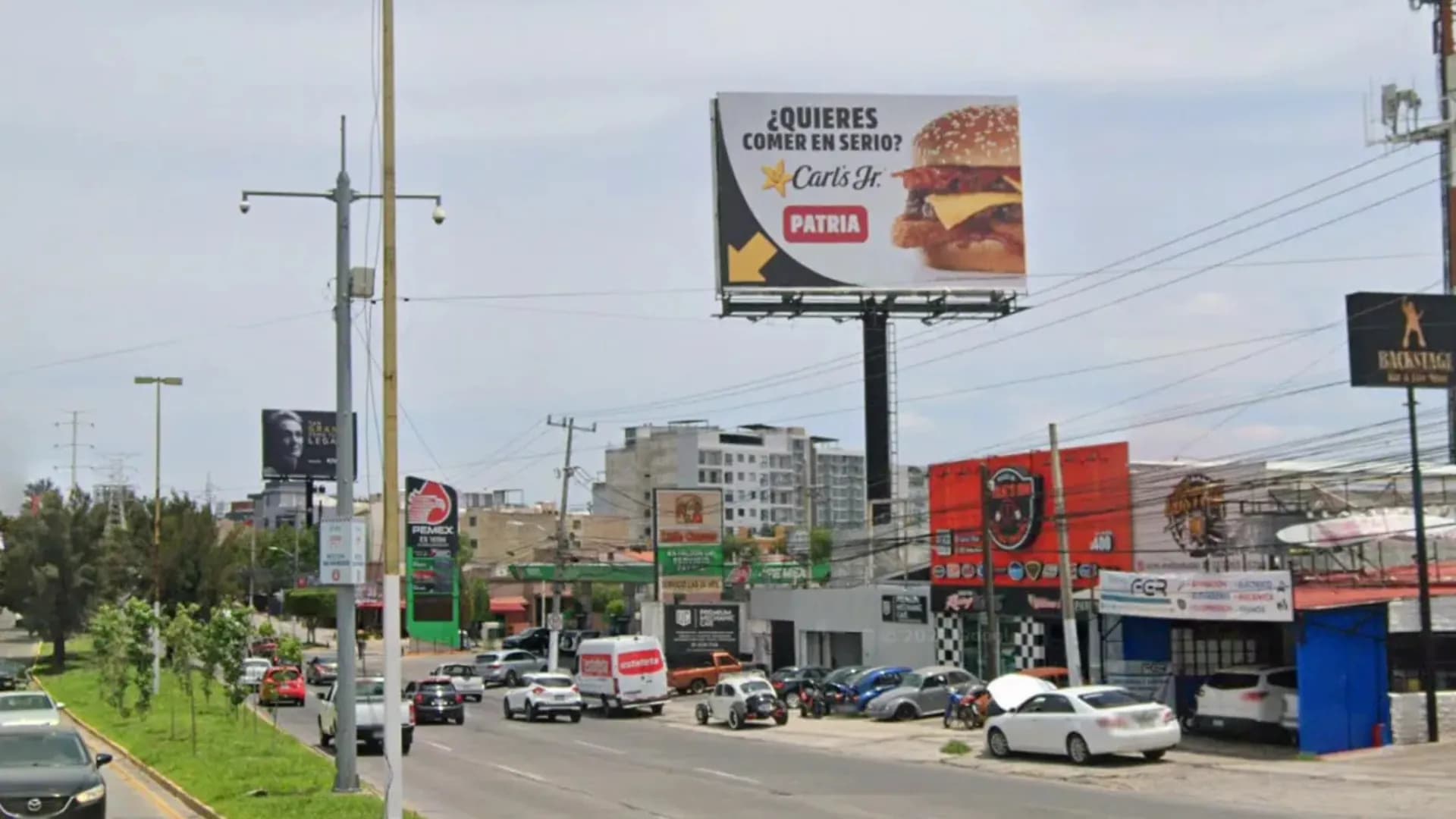 Anuncio espectacular en Zapopan