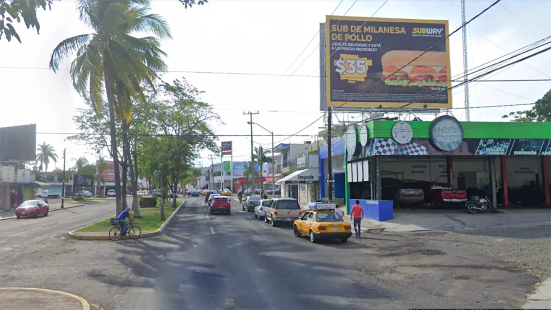 Anuncio espectacular en Colima