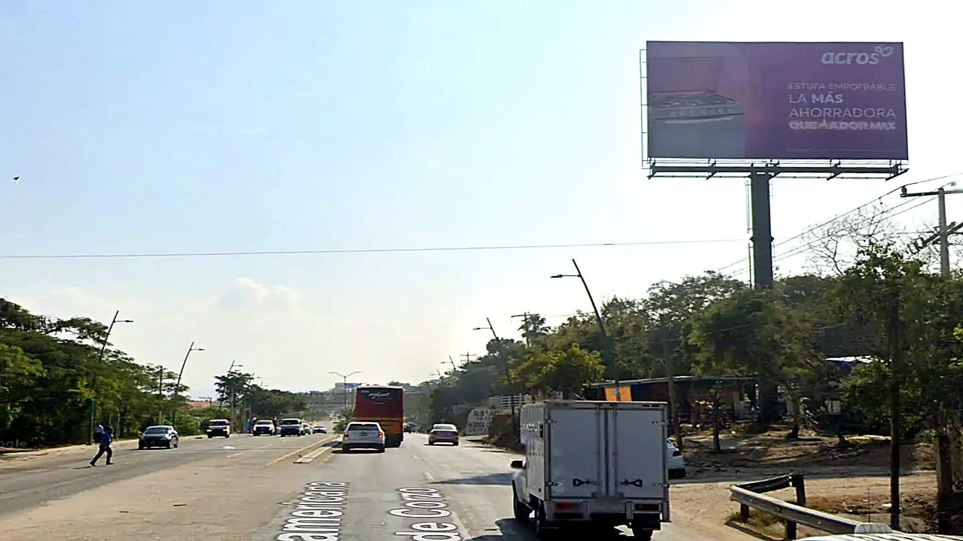 Espectacular En Avenida Internacional Chapa De Corzo