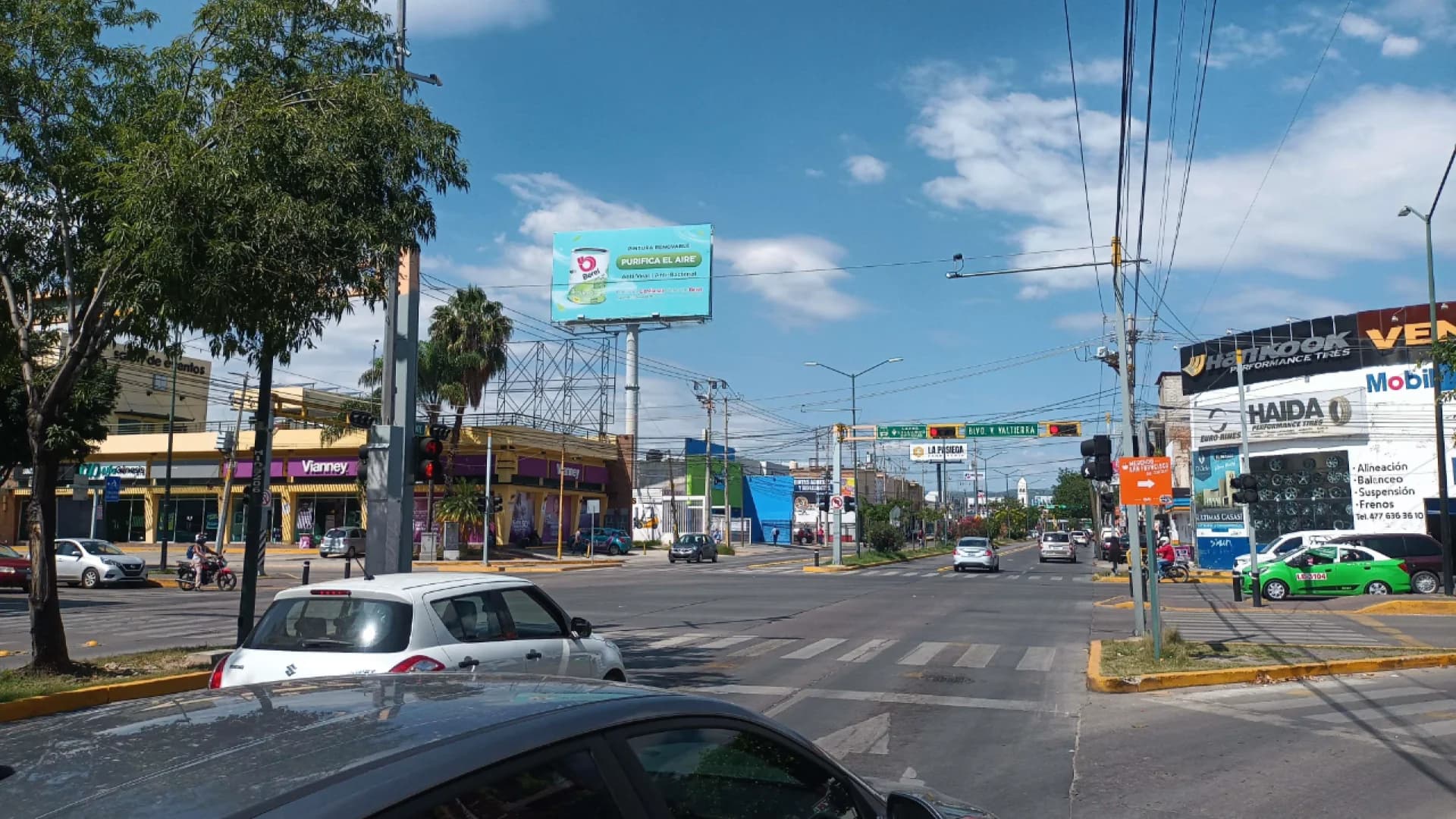 Espectacular publicitario en Leon