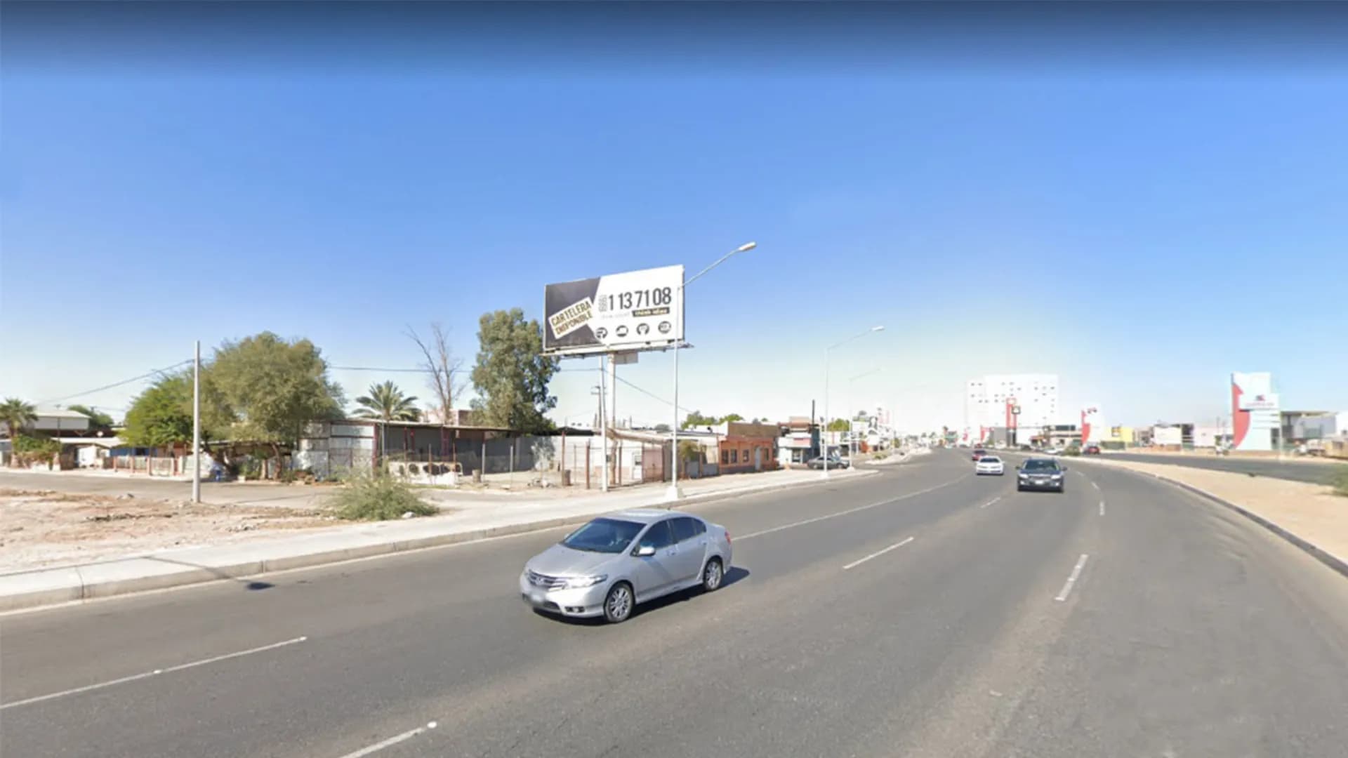 Espectacular publicitario en Mexicali