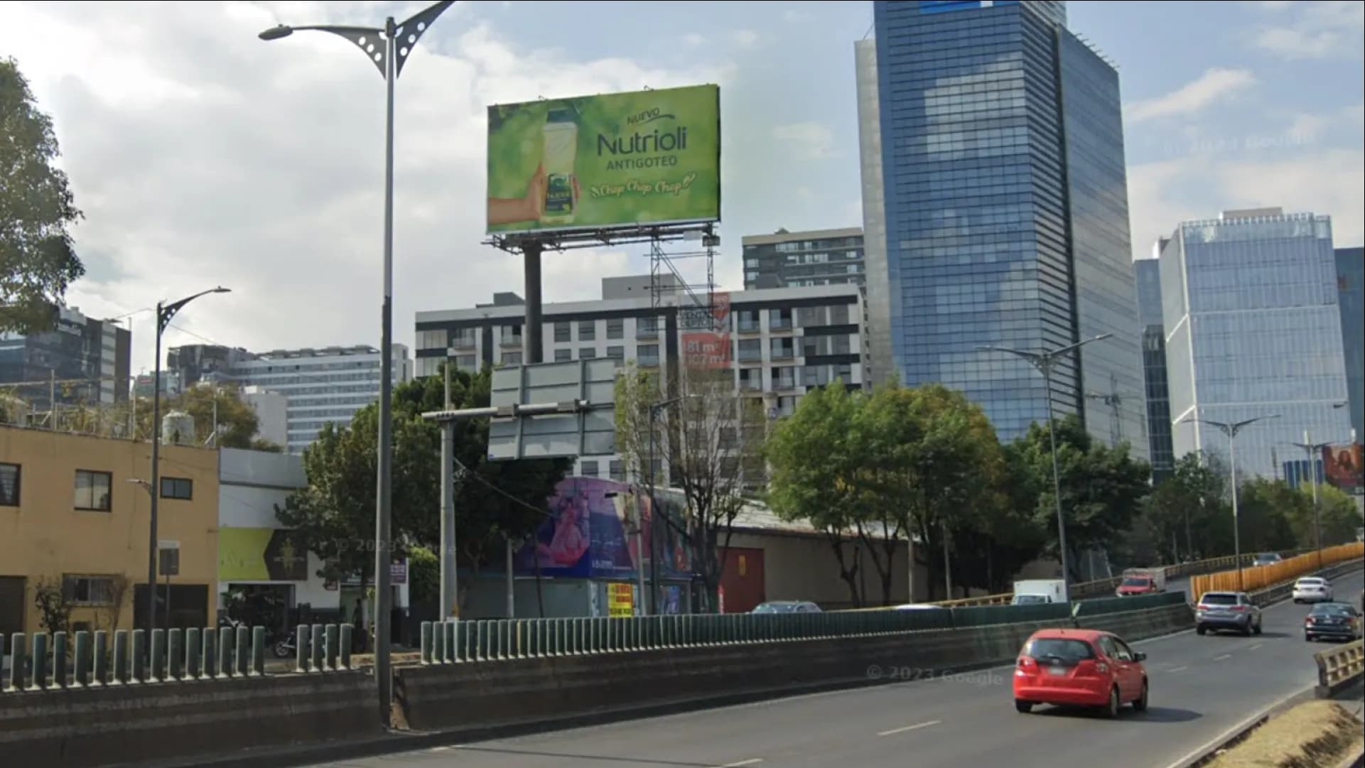 Espectacular publicitario en Miguel Hidalgo