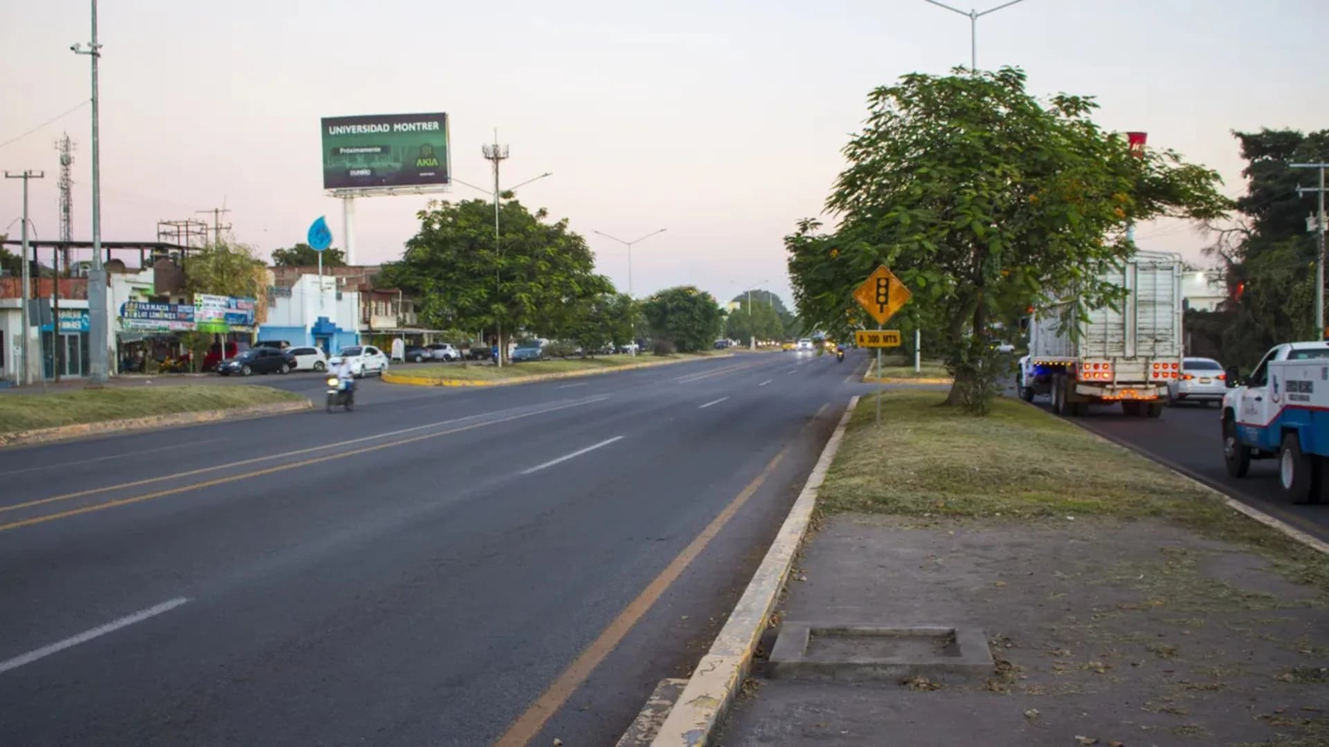 espectaculares en apatzingan