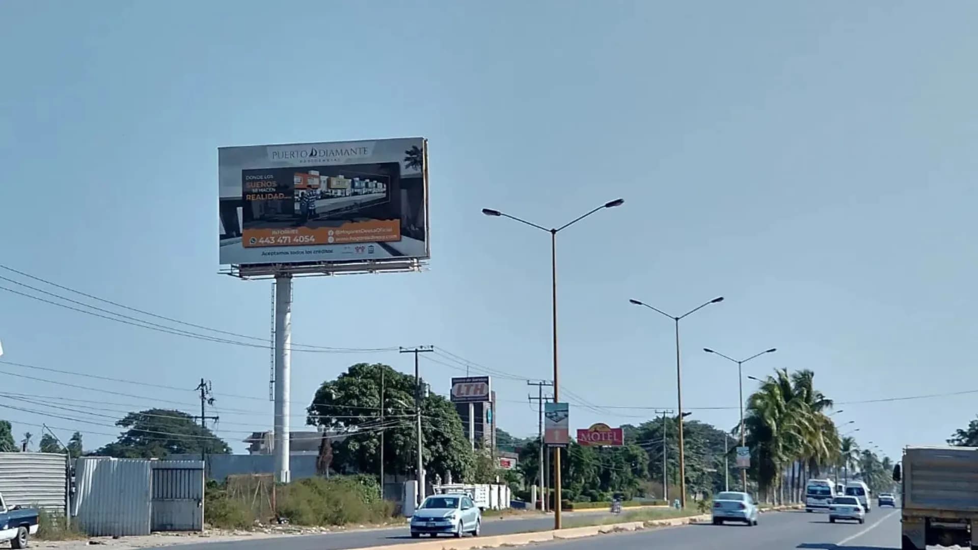 anuncios espectaculares en lazaro cardenas