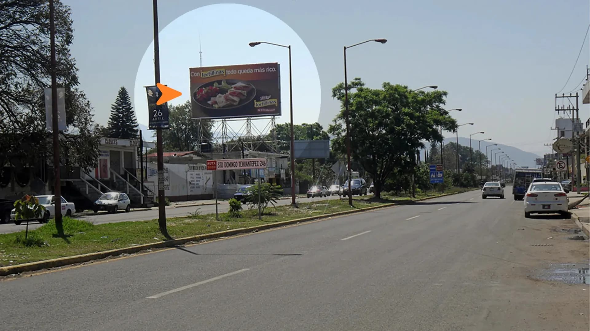 Anuncio espectacular en Oaxaca