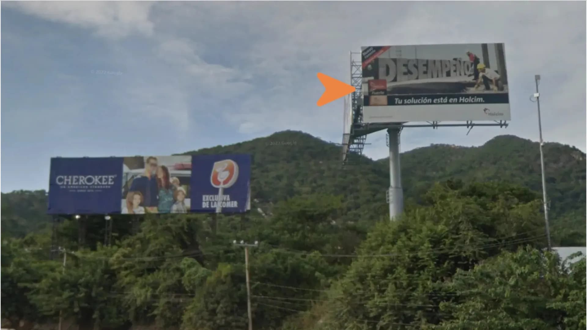 Anuncio espectacular en Acapulco