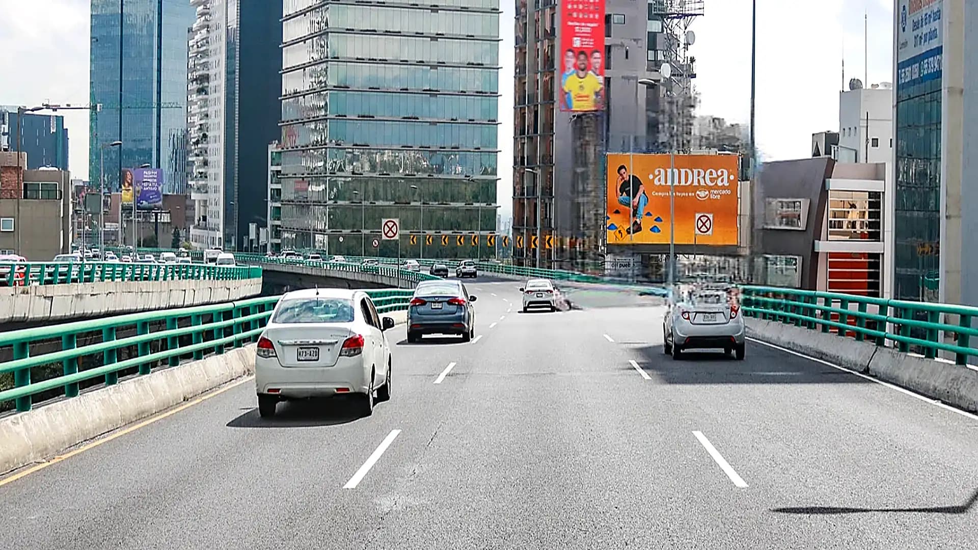 Anunciate En El Segundo Piso Del Periferico Con Naranti